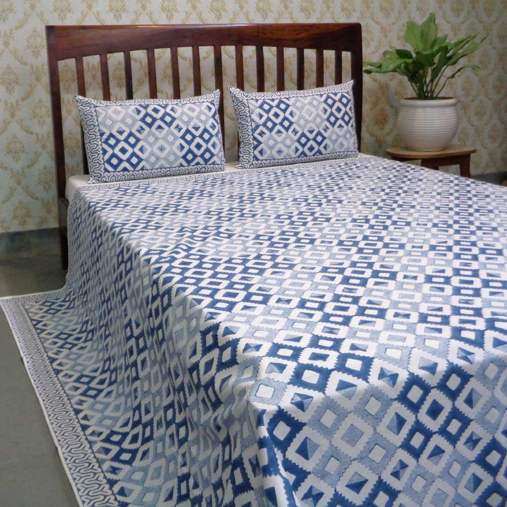 Hand Block Printed Cotton Queen Size Bedspread 104440