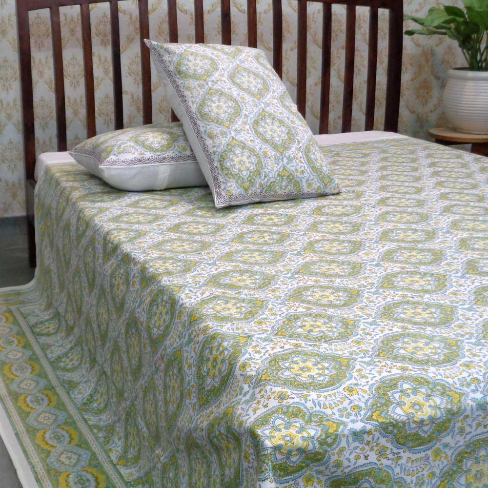 Hand Block Printed Cotton Queen Size Bedspread 104540