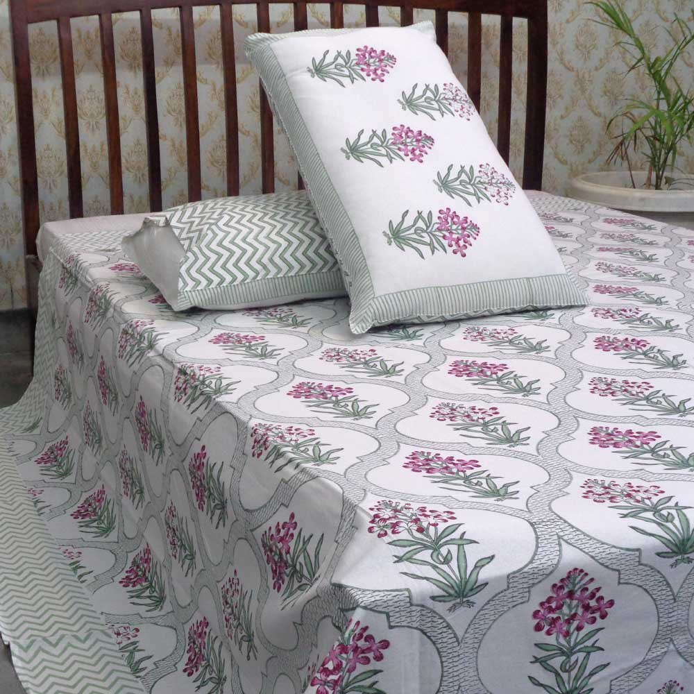 Hand Block Printed Cotton Queen Size Bedspread 208062