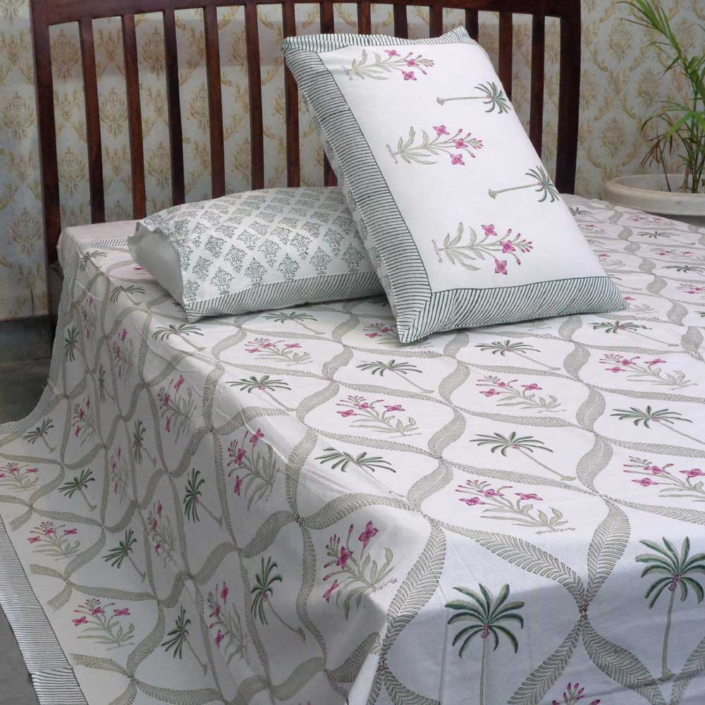 Hand Block Printed Cotton Queen Size Bedspread 208092