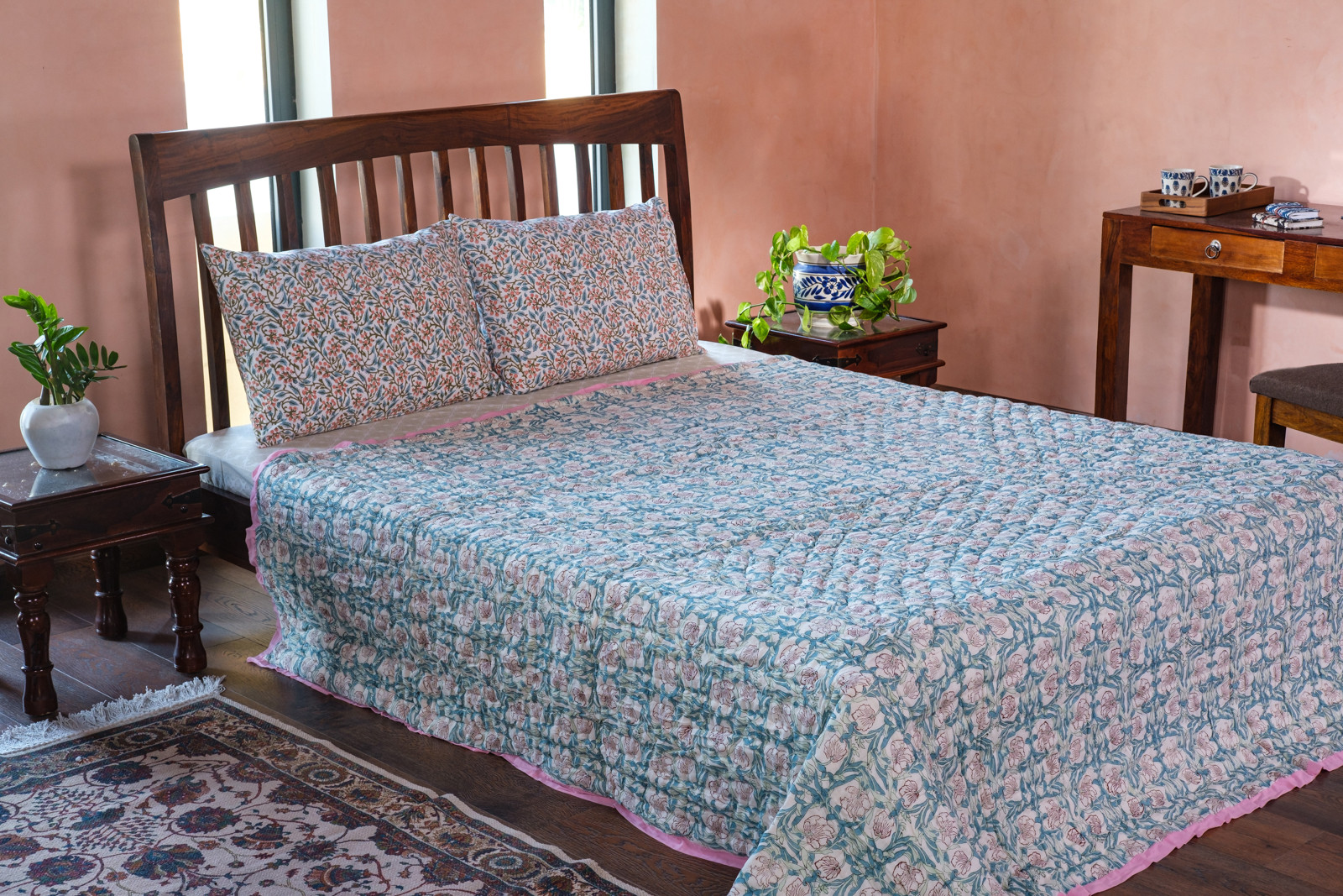 Hand Block Printed Cotton Queen Size Quilt Bauhaus Pink Flower 601774