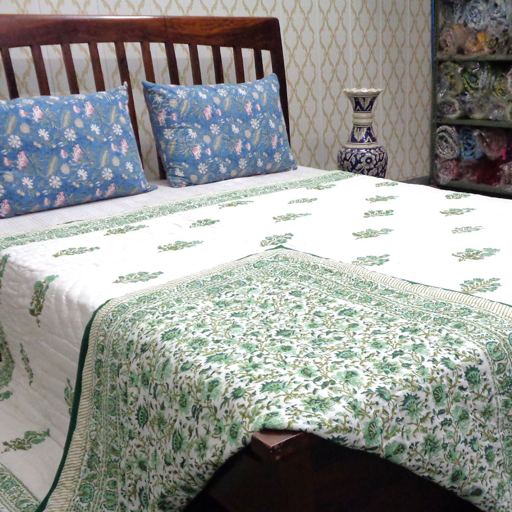 Hand Block Printed Cotton Queen Size Quilt Hari Bagia Jaal 605170