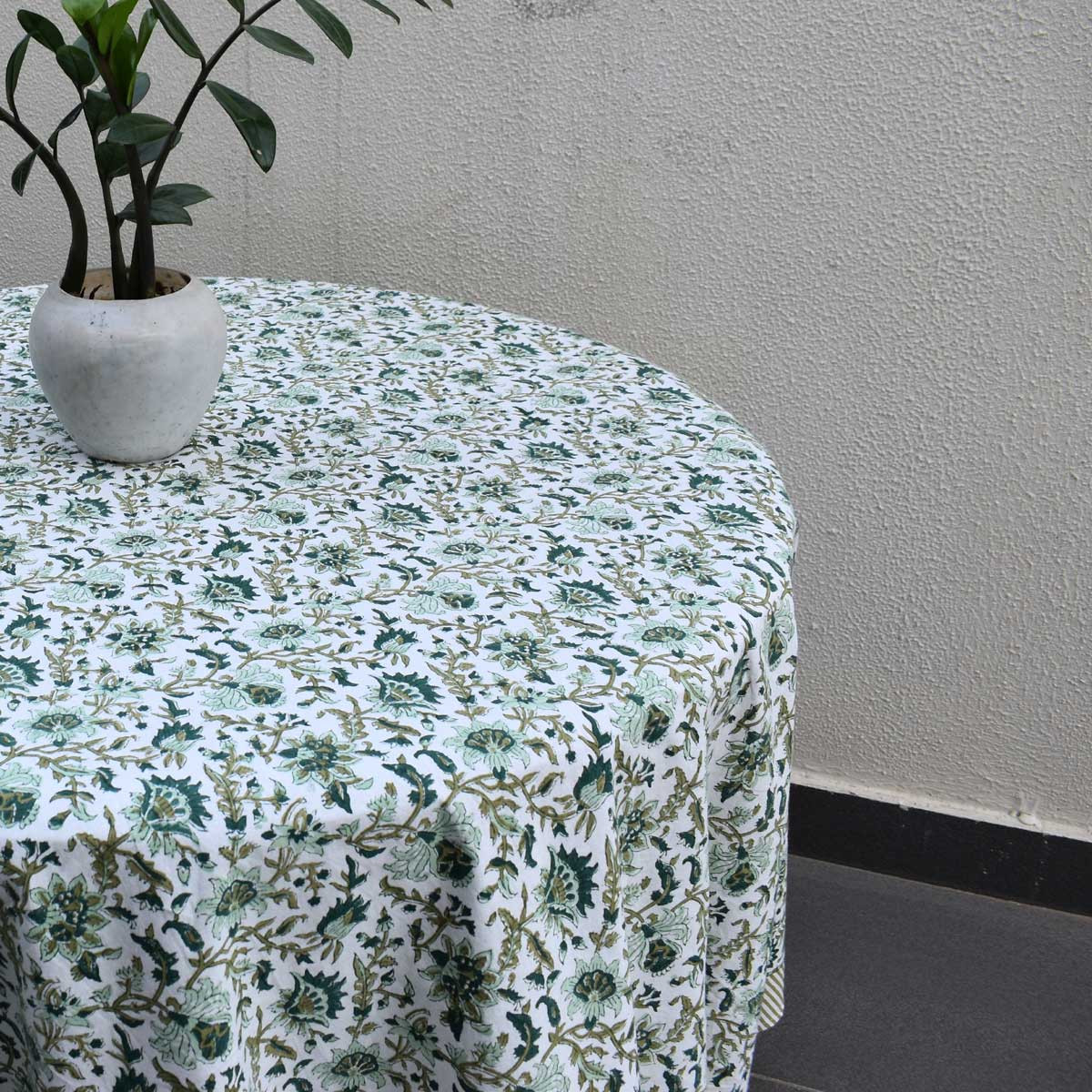 Hand Block Printed Cotton Round Tablecloth 220 cms Hari Bagia Jaal 605170