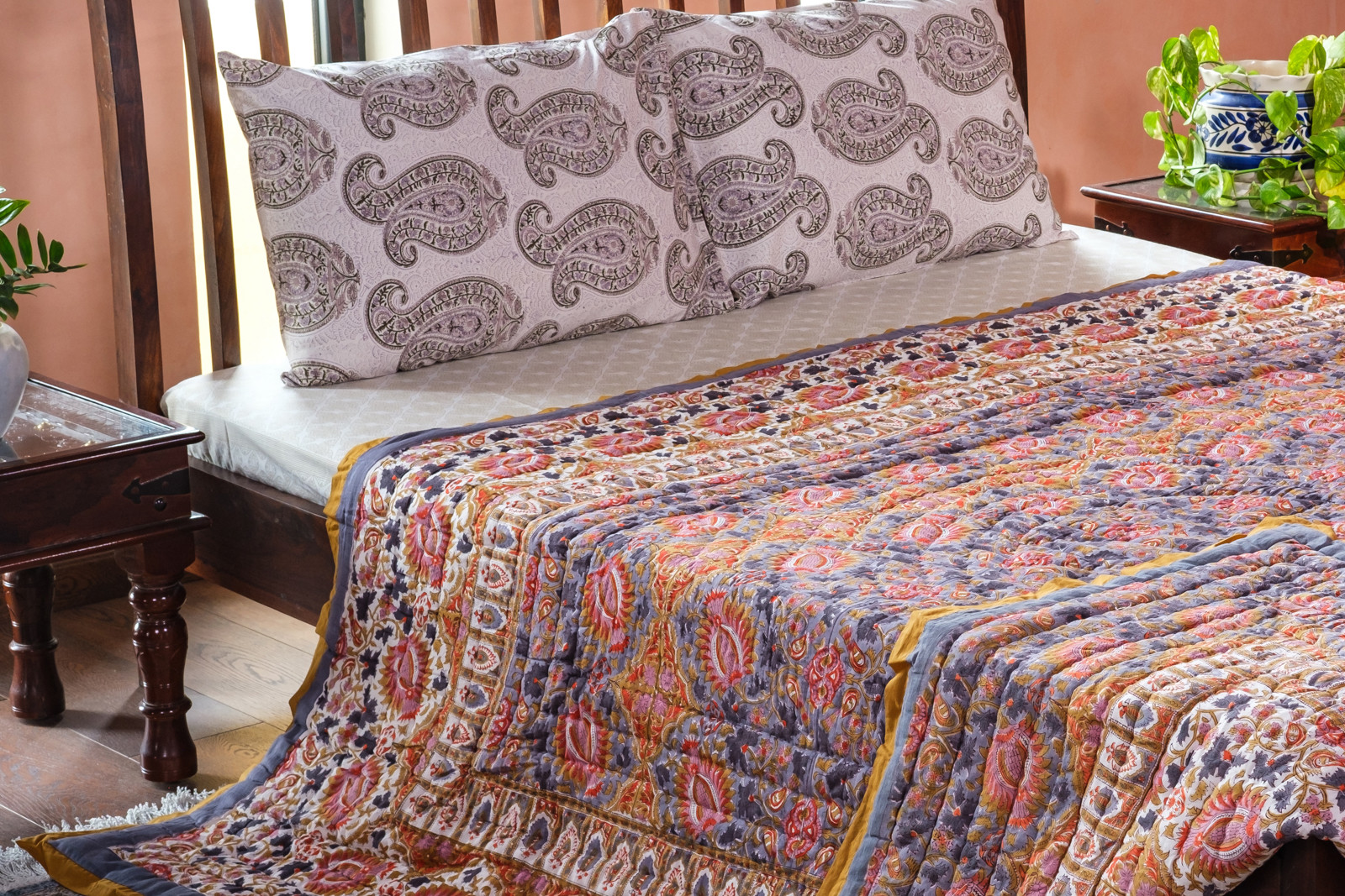 Hand Block Printed Soft Cotton Queen Quilt  Bird Of Paradise Gud 204347