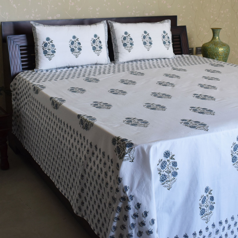 Image of King Size Block Printed Percale Fine Cotton Bedspread with 2 Pillow Cases  | 200849