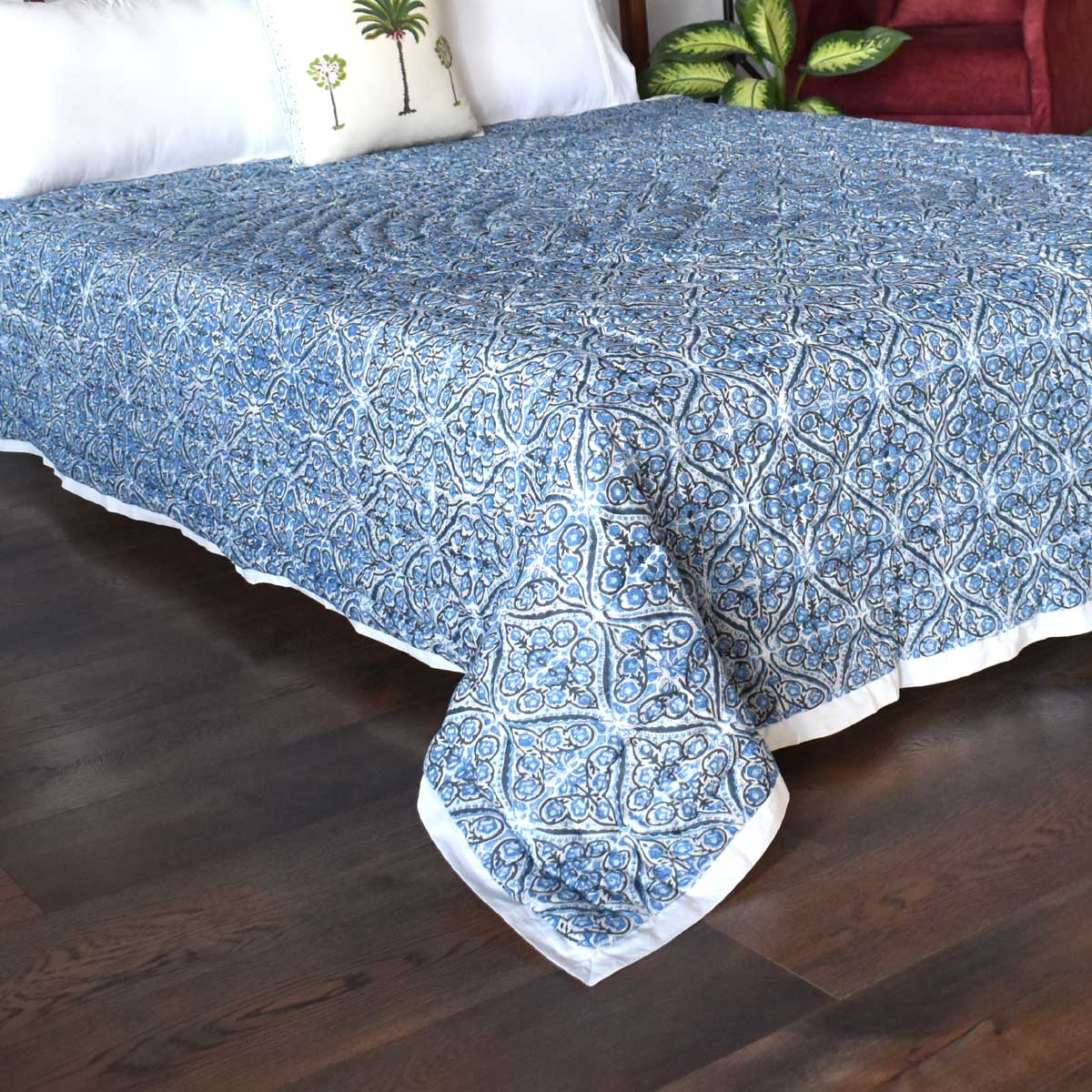 Hand Block Printed Cotton Medium Size Quilt Nili Phool Chokri 106104