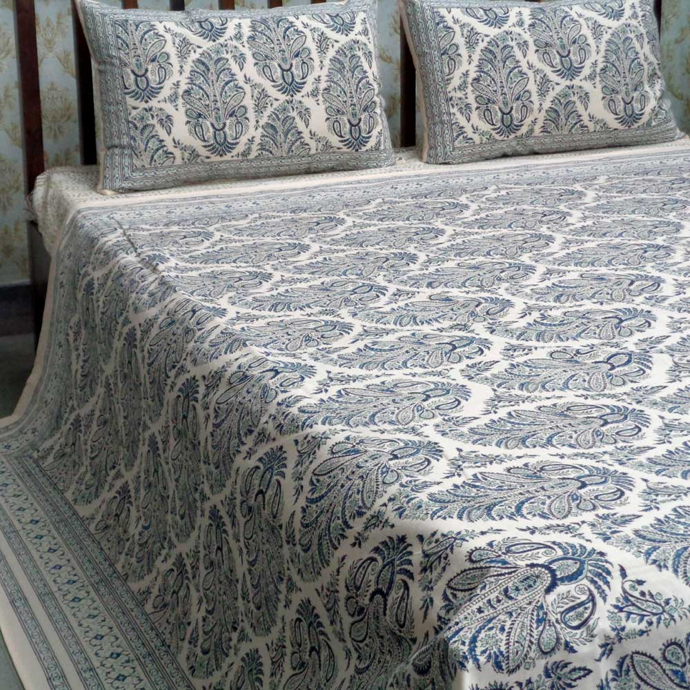 Off White Dyed and Block Printed Queen Size Bedspread  Peacock Jade Blue 101877