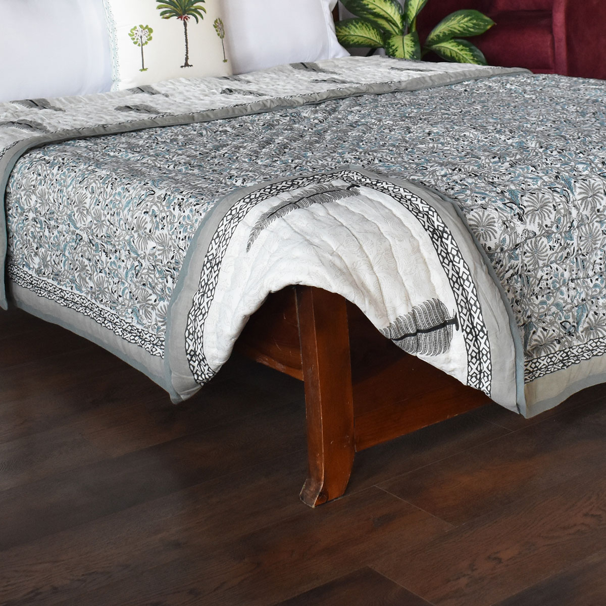 Queen Size Soft Cotton Quilt Handmade  Passion Flower Grey 108709