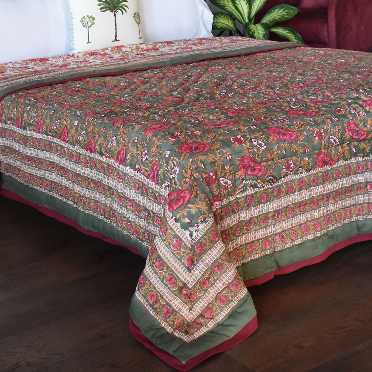 Hand Block Printed Cotton Queen Size Quilt Pink Flower Bloom 251202