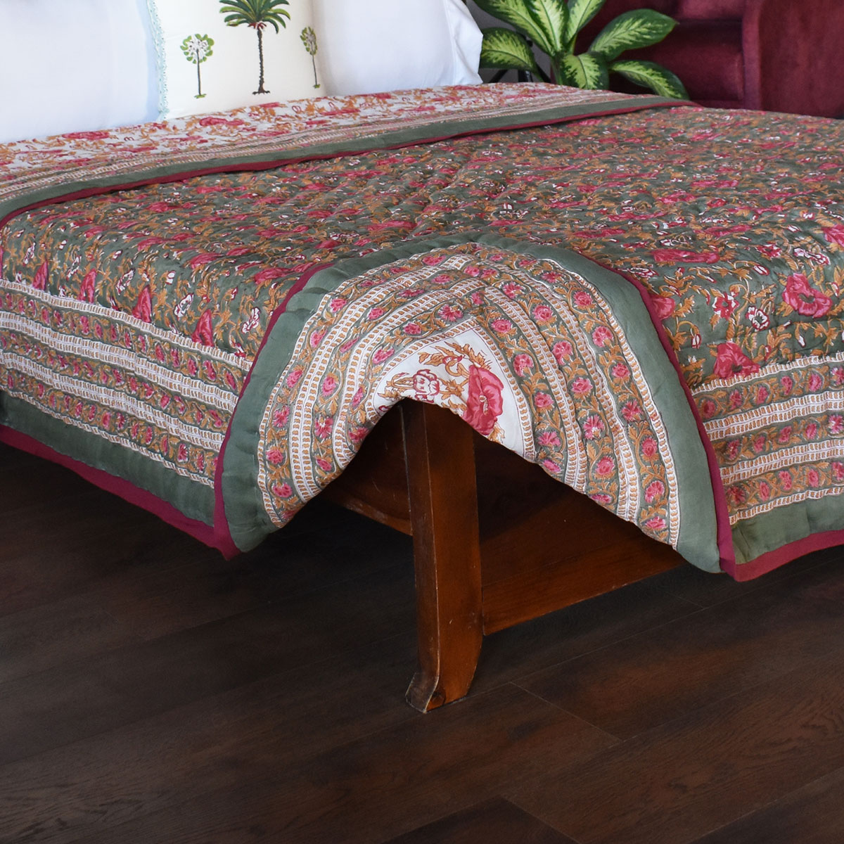 Hand Block Printed Cotton Queen Size Quilt  Pink Flower Bloom 251202