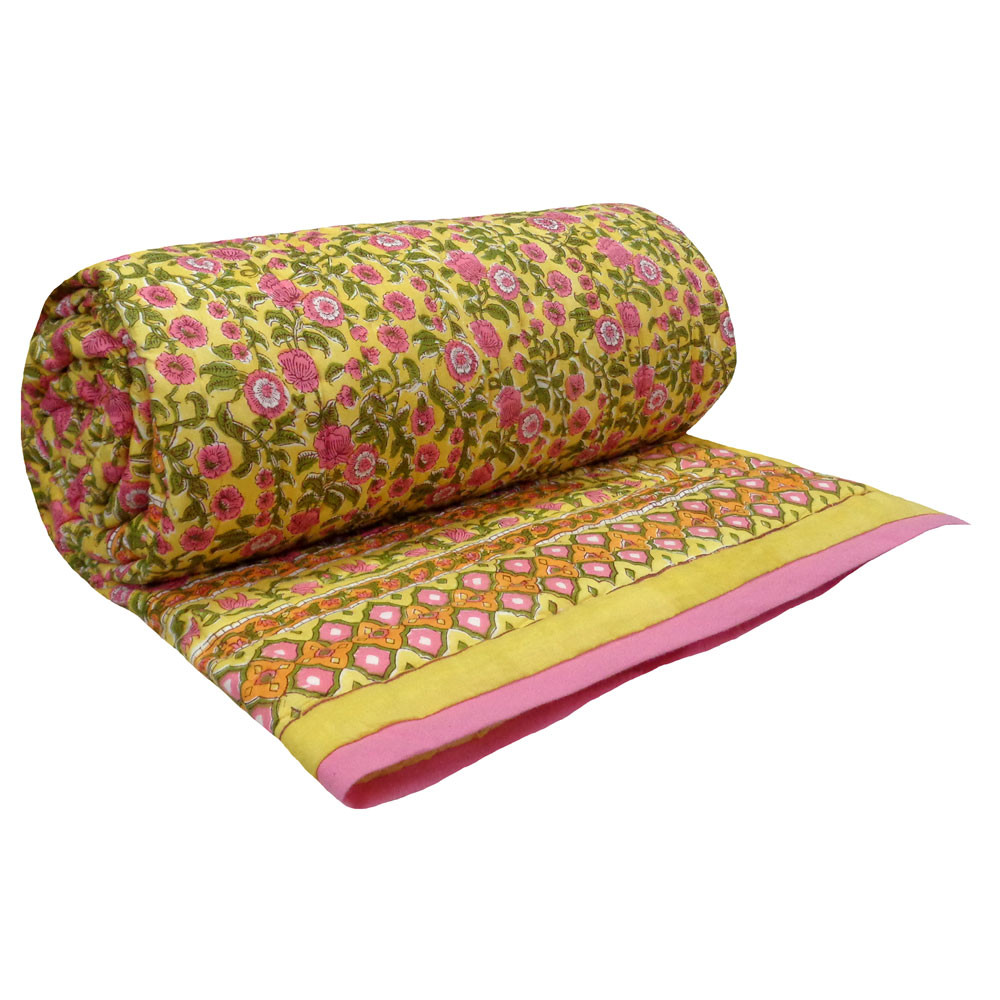 Image of Queen Size Soft Cotton Quilt Handmade | Bhare Pile Phool 102376