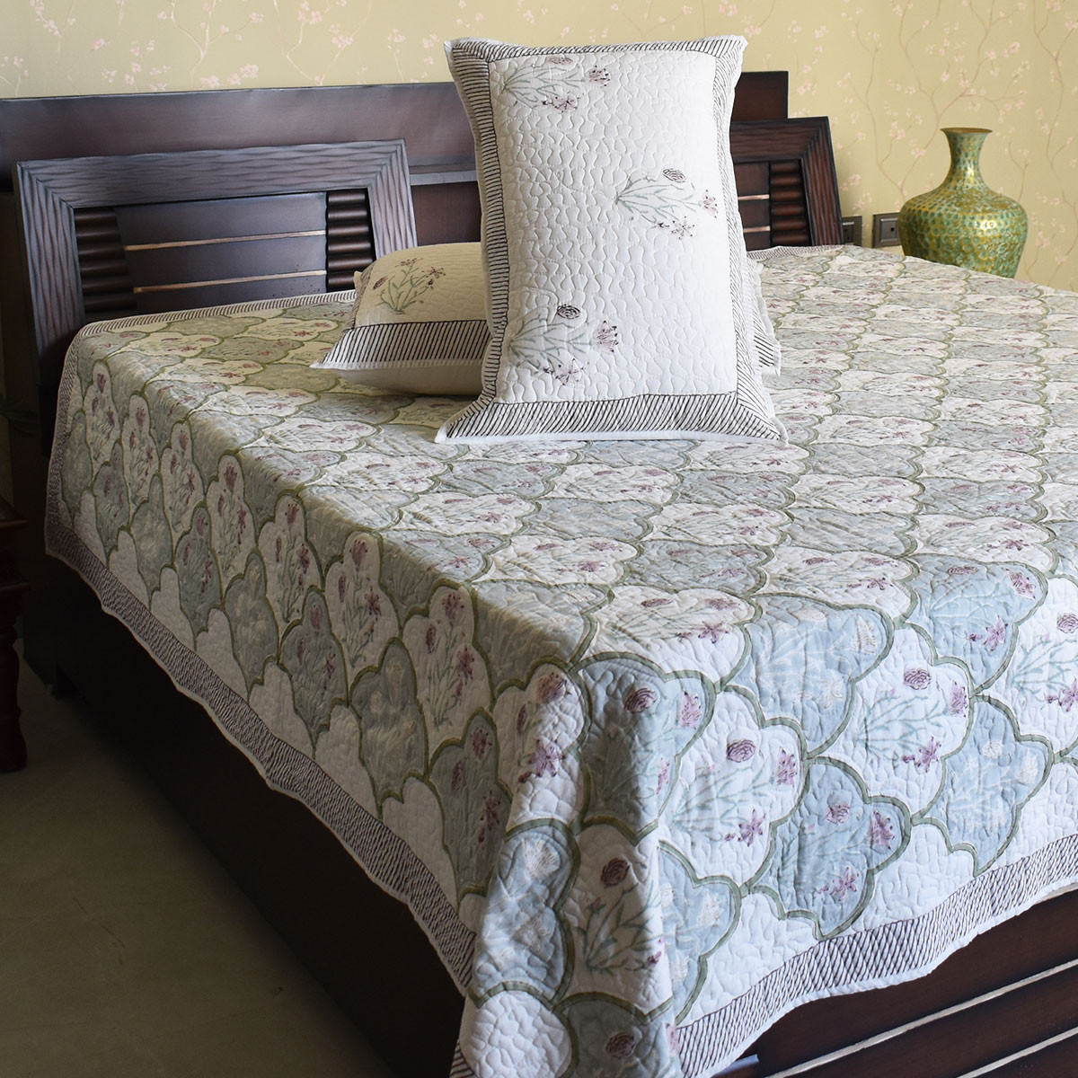 Quilted Bedspread Queen Size 202420