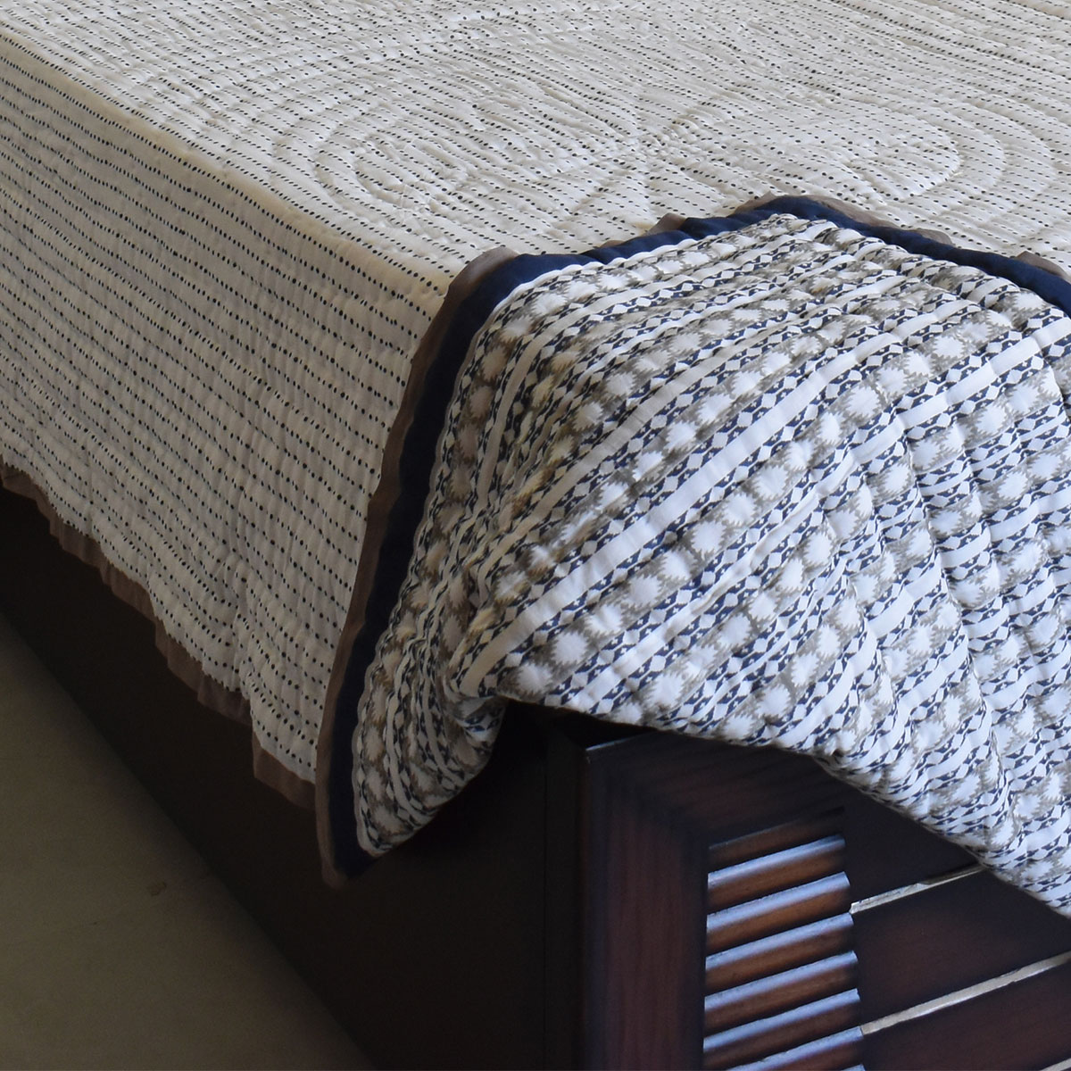 Hand Block Printed Cotton Medium Size Quilt Nordic Blue Greystone Stripe 202527