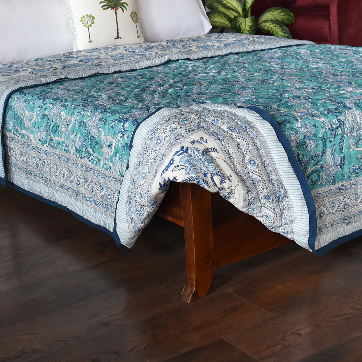 Hand Block Printed Cotton Queen Size Quilt Bela Bristol Blue 601091