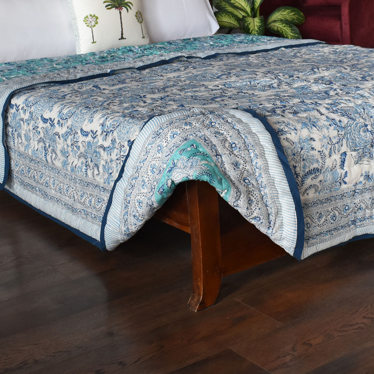 Hand Block Printed Cotton Queen Size Quilt Bela Bristol Blue 601091