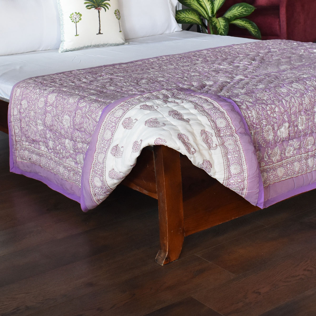 Hand Block Printed Cotton Twin Size Quilt   Dazzling Violet Palace 251208