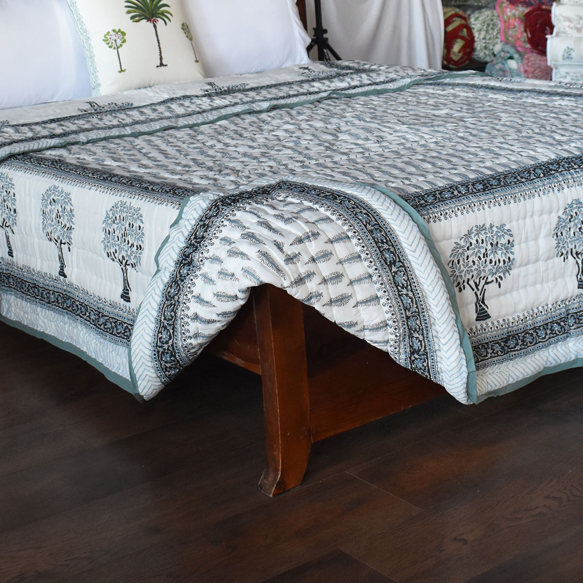 Queen Size Soft Cotton Quilt Handmade Winter Fall Tree Grey 107195