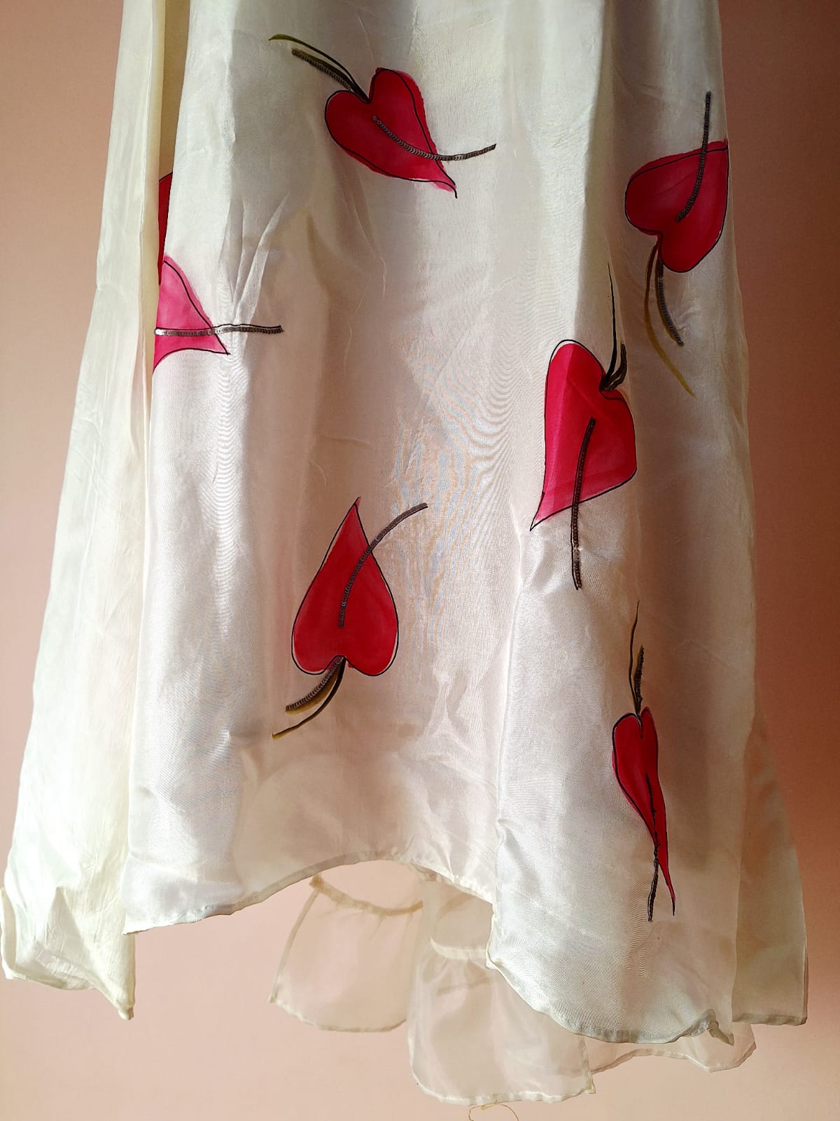 WHITE HANDPAINTED SUIT SET