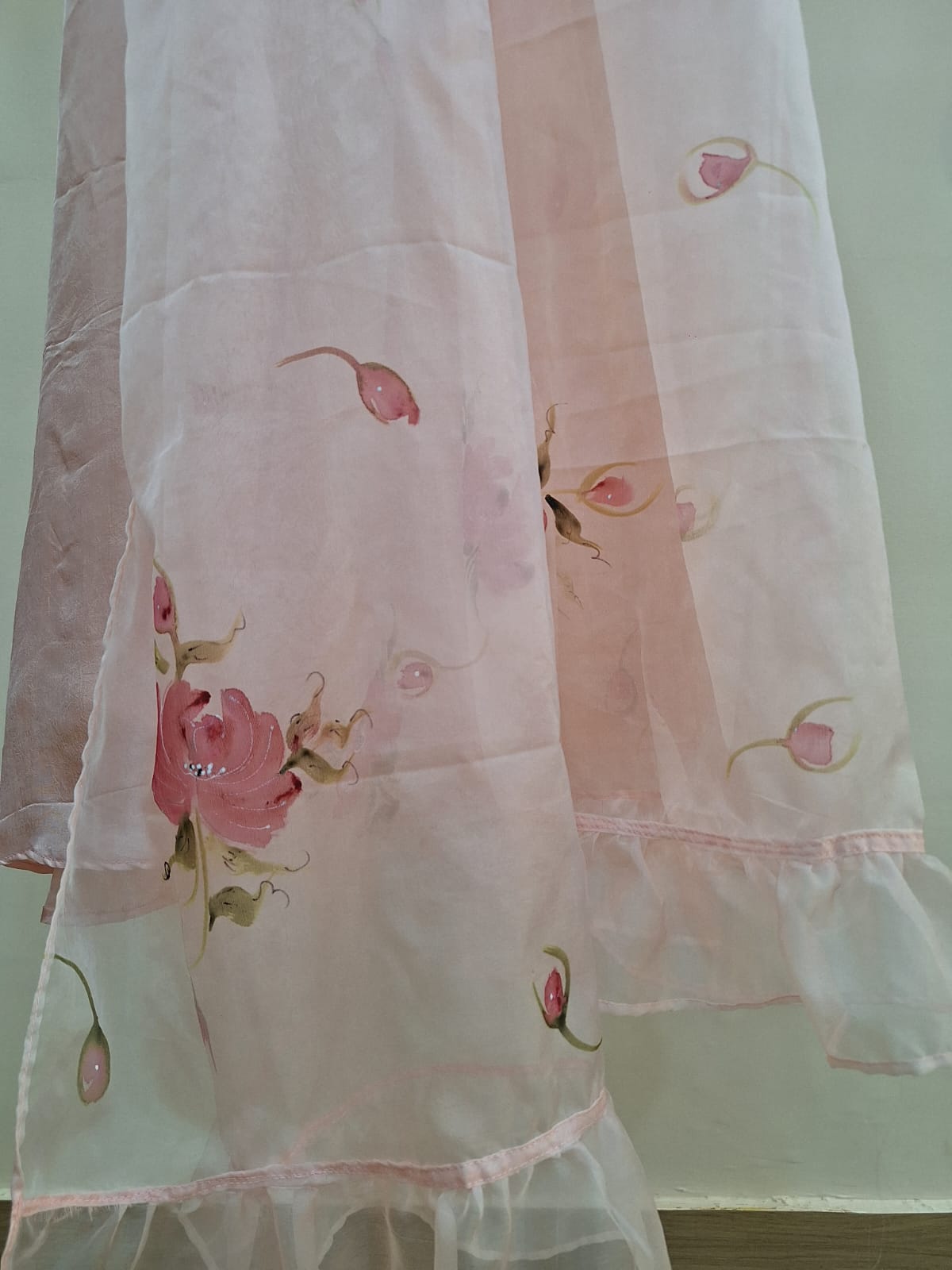 LIGHT PEACH HANDPAINTED SUIT SET