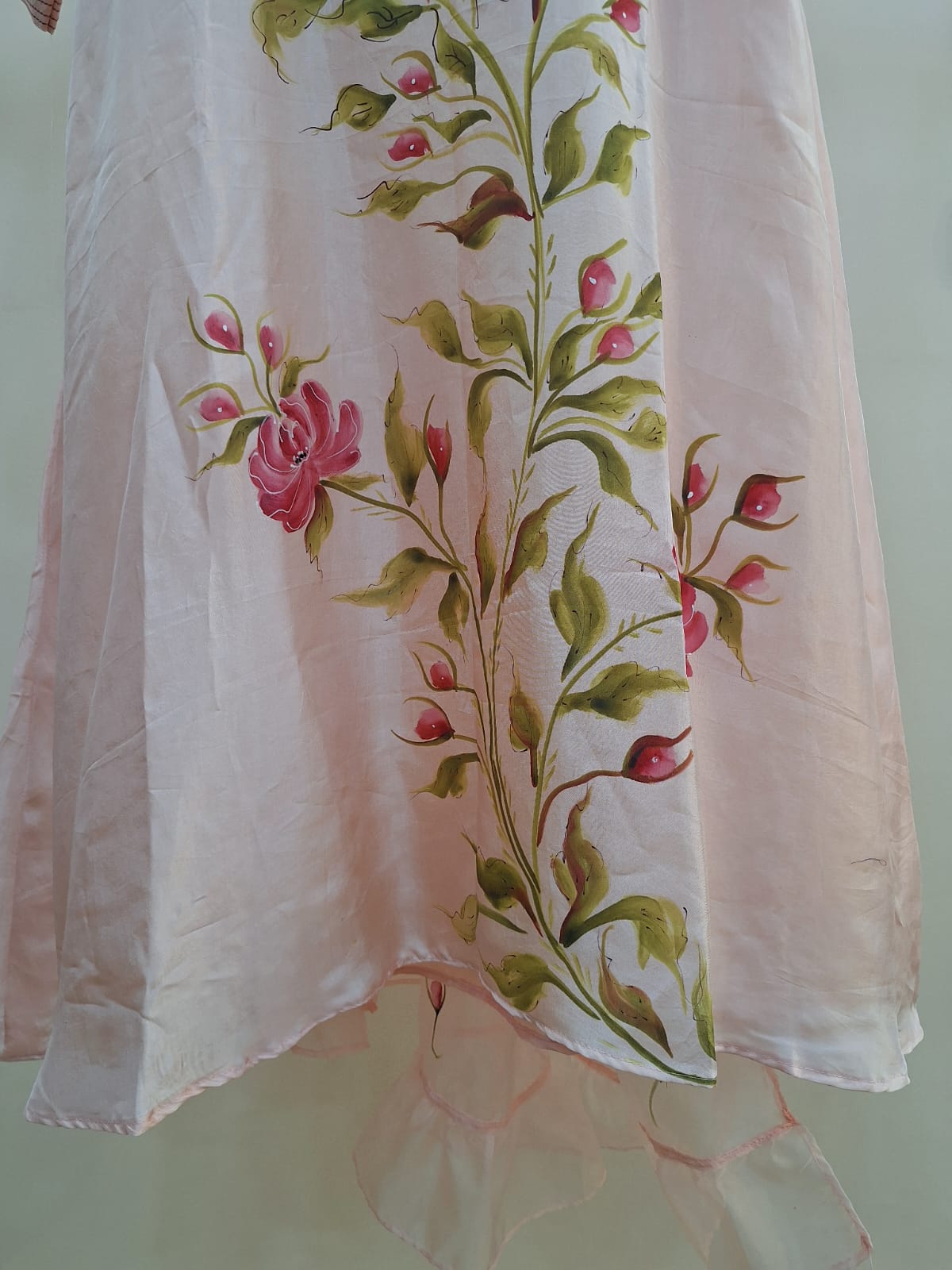 LIGHT PEACH HANDPAINTED SUIT SET