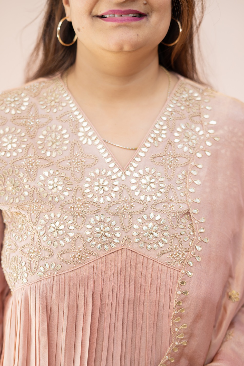 PEACH HANDWORK ALIACUT SUIT SET