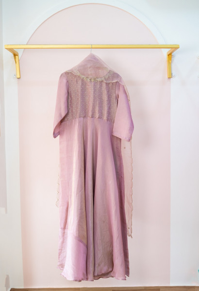 MAUVE TISSUE HANDWORK ONE PIECE SET