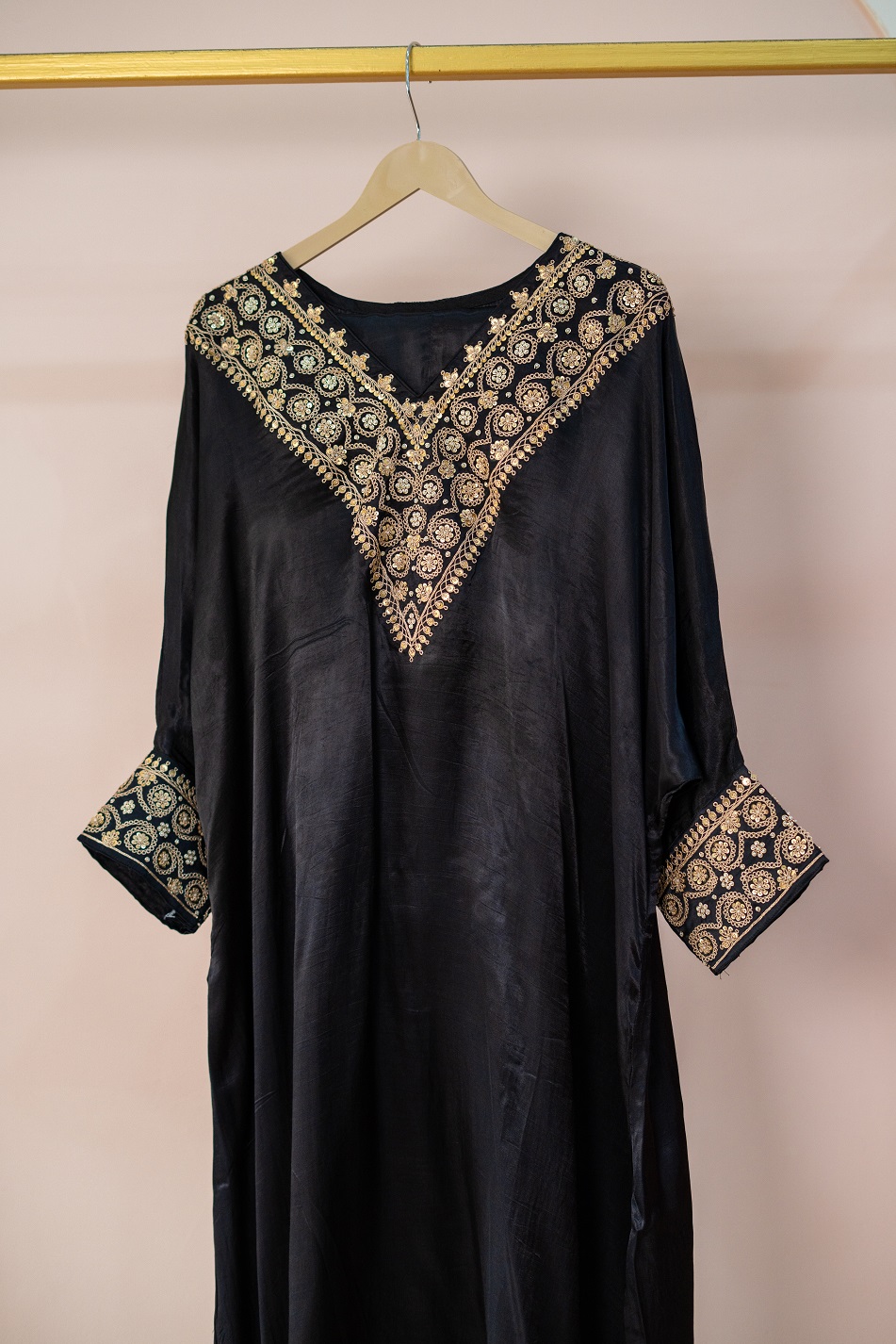 BLACK GAJJI HANDWORK KAFTAN PANT SET