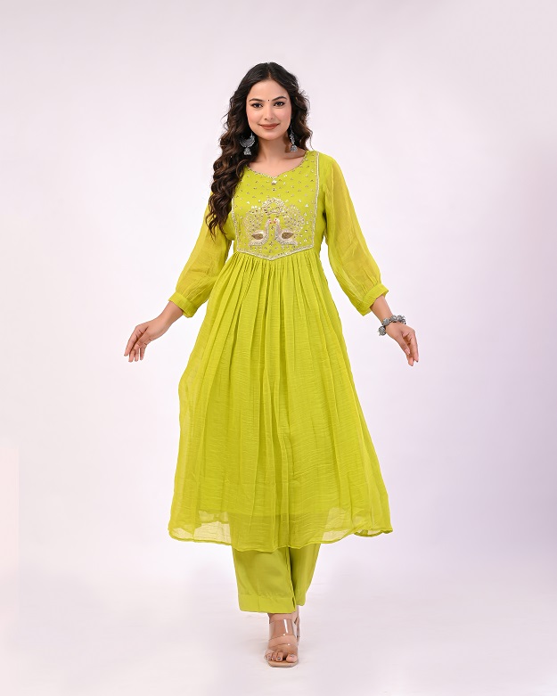 LIRIL GREEN HANDWORK MULCHANDERI SUIT SET