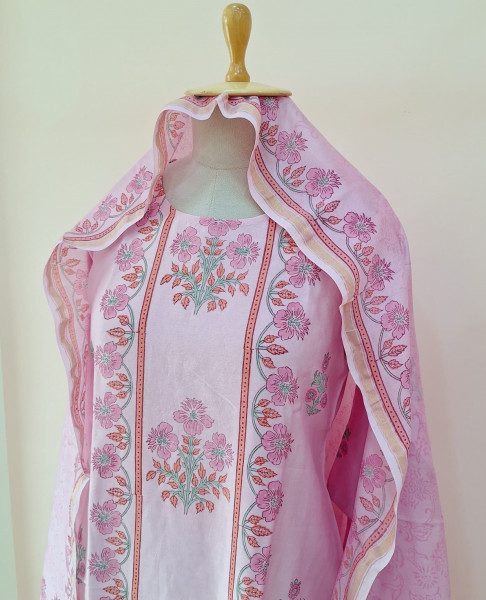 PINK PRINTED CHANDERI SUIT PANT AND DUPATTA SET