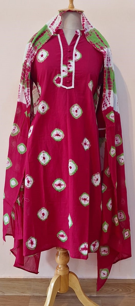Image of RANI PRINTED COTTON SUIT PANT AND DUPATTA SET