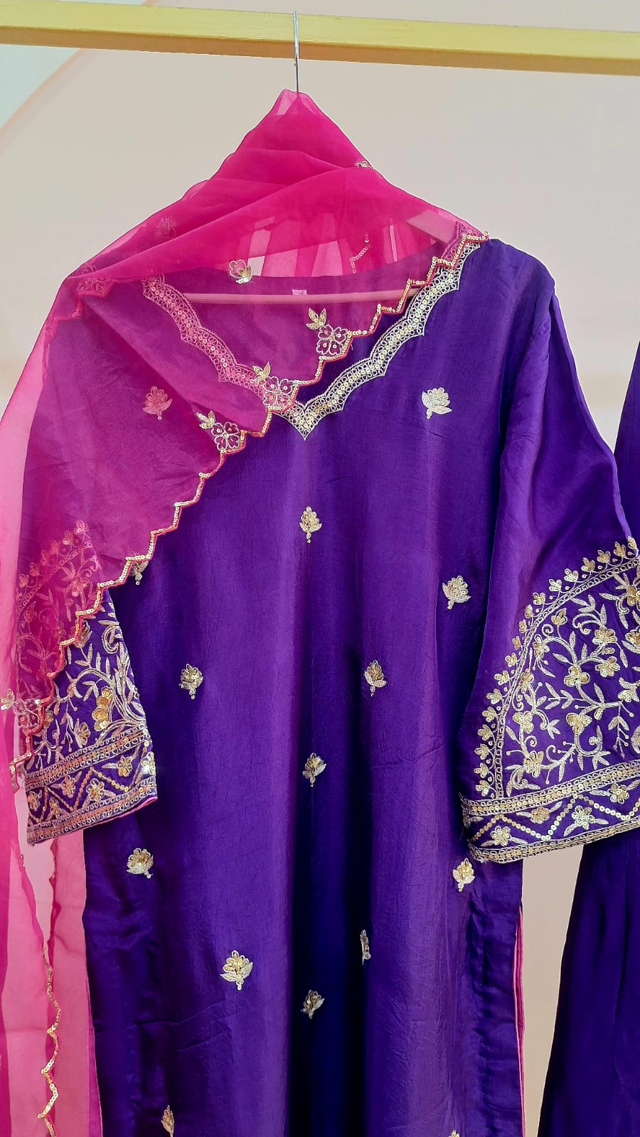 RANIPURPLE KURTI AND GARARA HANDWORK SUMMERSILK SUIT SET