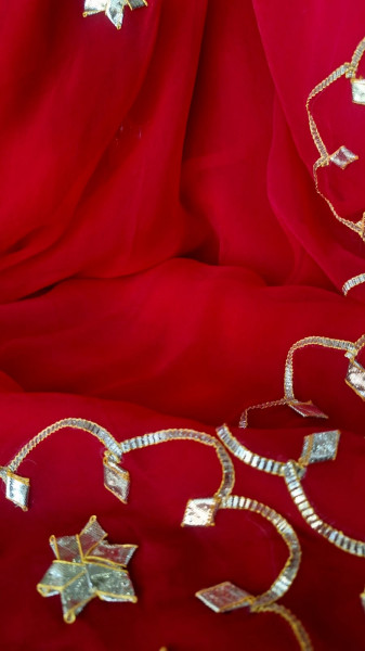 RED SHIFFON KACCHAGOTA HANDWORK  SAREE WITH UNSTITCHED  KACCHAGOTA HANDWORK  BLOUSE