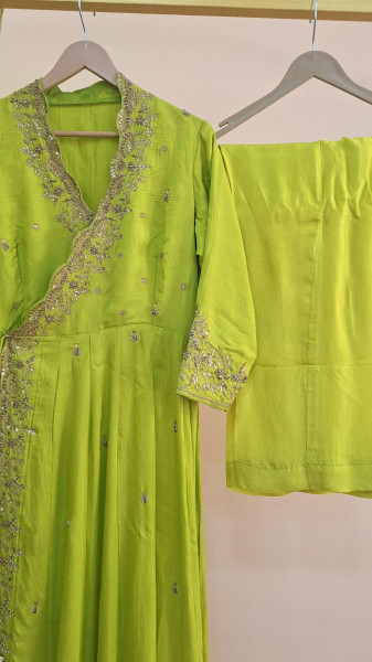 LIRIL GREEN HANDWORK ANGRAKHA SET