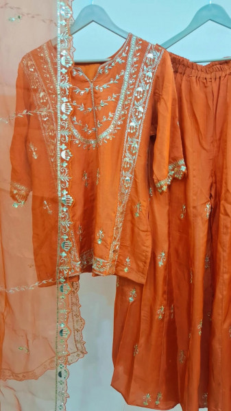 RUSTORANGE HANDWORK SHORT KURTI AND FLAYED PLAZO WITH PURE ORGANZA DUPPTTA SET