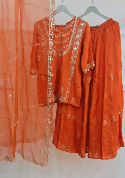 RUSTORANGE HANDWORK SHORT KURTI AND FLAYED PLAZO WITH PURE ORGANZA DUPPTTA SET