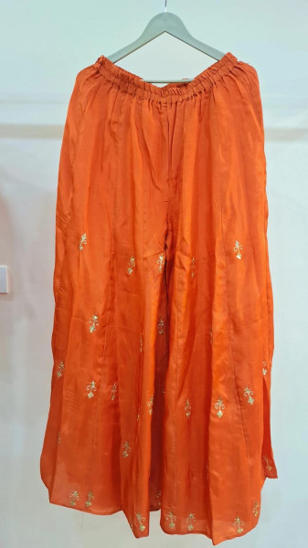 RUSTORANGE HANDWORK SHORT KURTI AND FLAYED PLAZO WITH PURE ORGANZA DUPPTTA SET