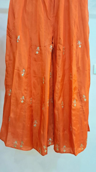 RUSTORANGE HANDWORK SHORT KURTI AND FLAYED PLAZO WITH PURE ORGANZA DUPPTTA SET