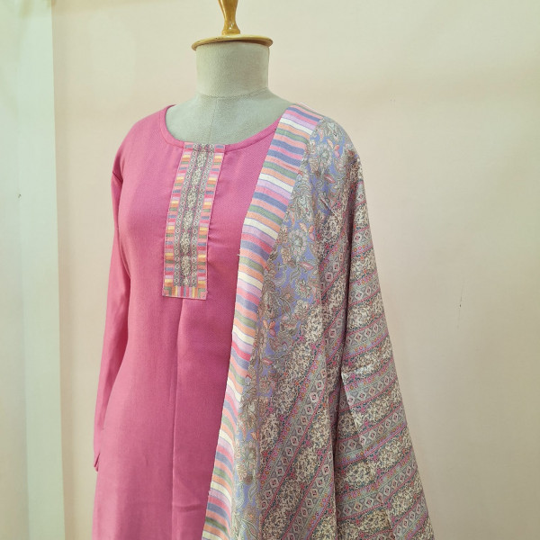 PINK PRINTED WOOLLEN SUIT SET