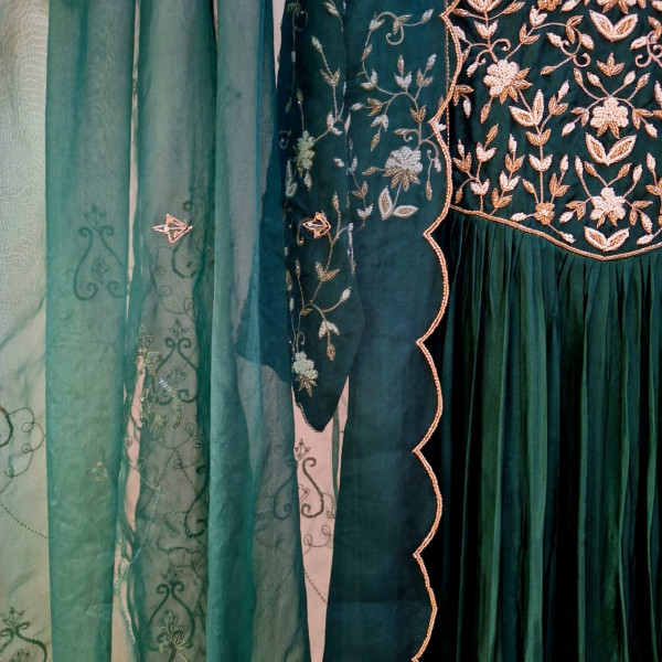 BOTTLE GREEN SUMMER SILK HANDWORK  SUIT SET