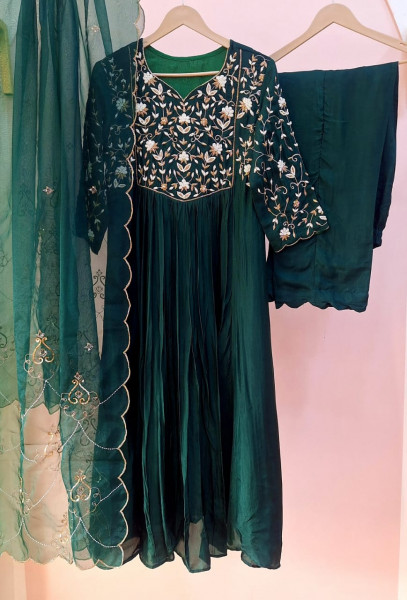 BOTTLE GREEN SUMMER SILK HANDWORK  SUIT SET