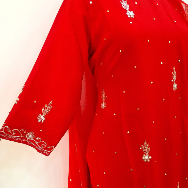 RED HANDWORK KURTI PANT WITH CHIFFON DUPATTA SET