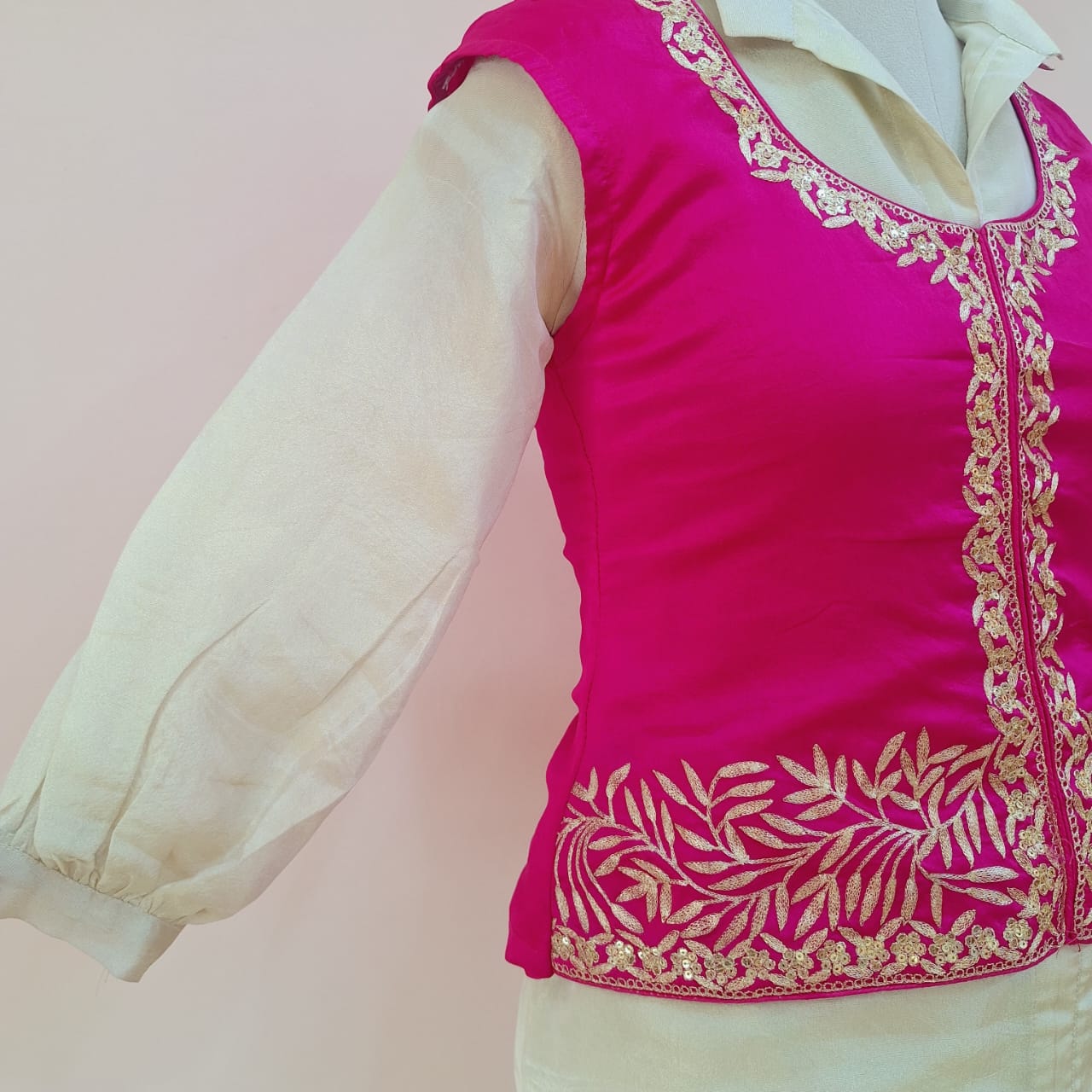 RANI PINK AND WHITE HANDWORK SHIRT BELL BOTTOM WITH KOTI SET