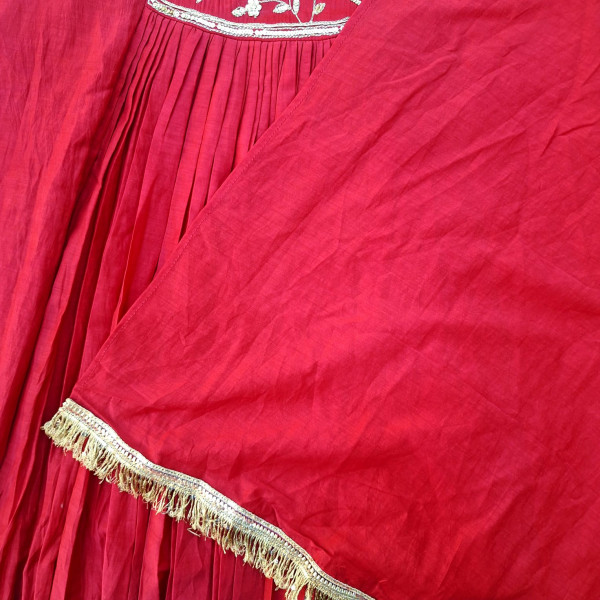 RED MUL CHANDERI HANDWORK SUIT PANT AND DUPATTA SET