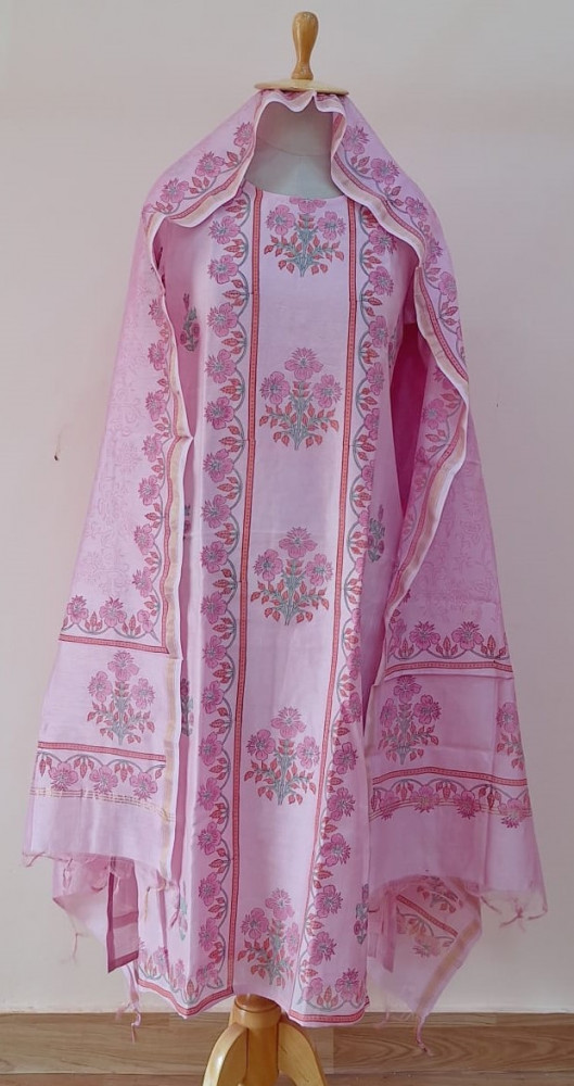 Image of PINK PRINTED CHANDERI SUIT PANT AND DUPATTA SET