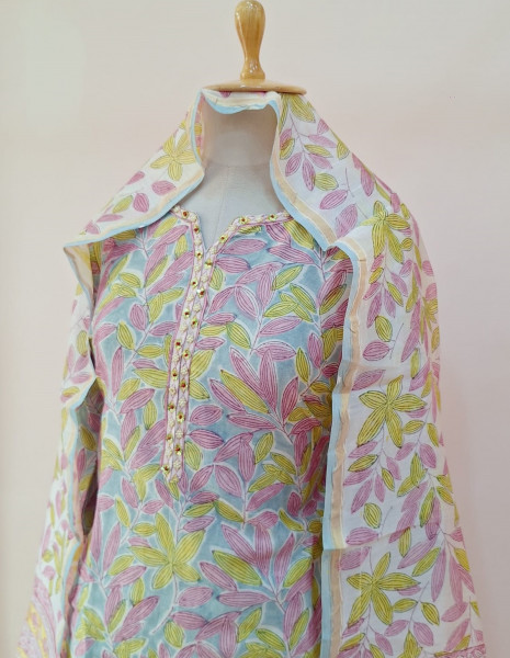MULTI PRINTED CHANDERI HANDWORK SUIT PANT AND DUPATTA SET