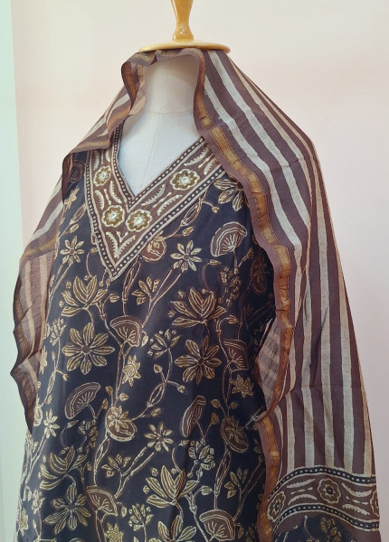 BROWN PRINTED CHANDERI HANDWORK SUIT PANT AND DUPATTA SET