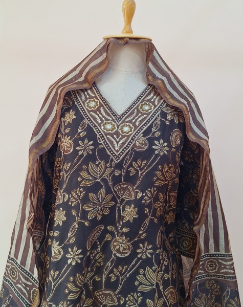 BROWN PRINTED CHANDERI HANDWORK SUIT PANT AND DUPATTA SET