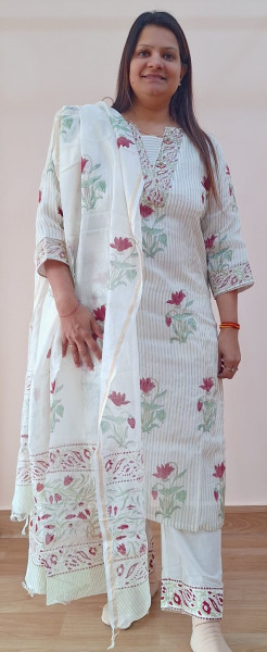 OFF WHITE PRINTED CHANDERI HANDWORK SUIT PANT AND DUPATTA SET