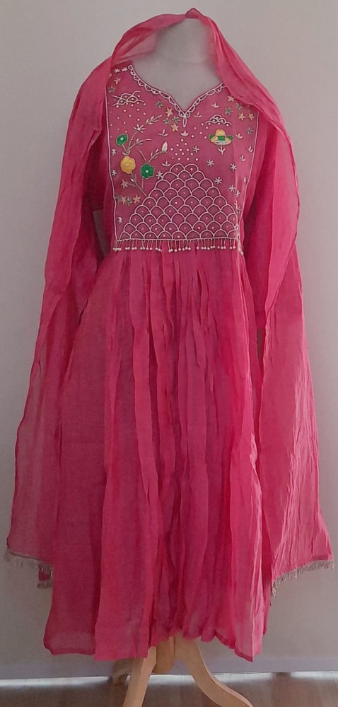 Image of PEACH MUL CHANDERI HANDWORK SUIT PANT AND DUPATTA SET