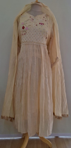 OFF WHITE MUL CHANDERI HANDWORK SUIT PANT AND DUPATTA SET